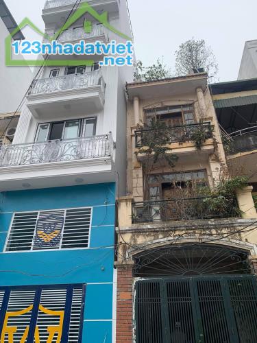 Bán Nhà Mặt Phố Đặng Văn Ngữ Đống Đa 75m4T 2 Vỉa Hè 2 THOÁNG 25,5 Tỷ Đặng Văn Ngữ.