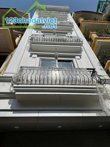 Có 1 không 2 - Bán nhà Thuỵ Khuê mặt tiền 6m - 36m2, nhà 4 tầng, chỉ 8.86 tỷ ( có thương l - 2