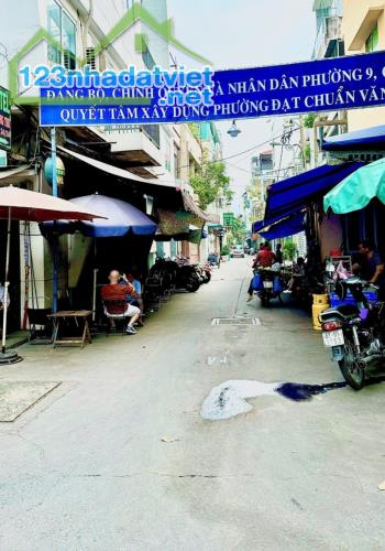 Bán nhà Nguyễn Tri Phương Quận 10 - 2 mặt hẻm - DT 28m2 - 3 tầng - giá chỉ nhỉnh 4 tỷ - 2