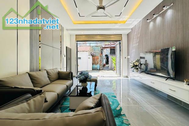 Bán nhà hẻm xe hơi, Phạm Văn Chiêu, Gò Vấp, 4 x 14m, 53 m², 4 tầng - Giá 7.3 tỷ TL - 2