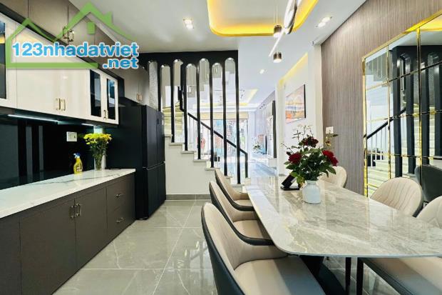 Bán nhà hẻm xe hơi, Phạm Văn Chiêu, Gò Vấp, 4 x 14m, 53 m², 4 tầng - Giá 7.3 tỷ TL - 3