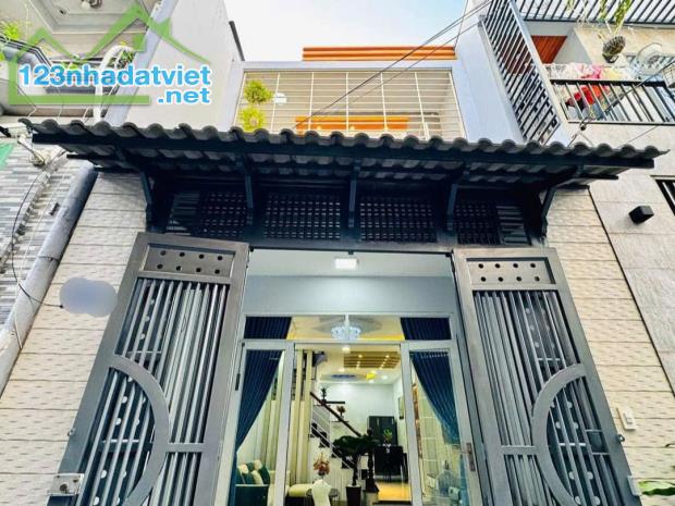 Bán nhà hẻm xe hơi đường Thống Nhất, P.11, 4 x 13, giá 4.83 tỷ tl
