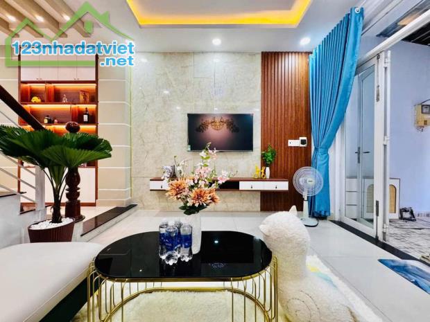 Bán nhà hẻm xe hơi đường Thống Nhất, P.11, 4 x 13, giá 4.83 tỷ tl - 2