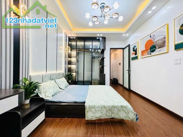 HOÀNG VĂN THÁI - 38M2 - 4T - MT 3.4M - THOÁNG TRƯỚC VÀ SAU VĨNH VIỄN - PHÂN LÔ KHU QUÂN - 4