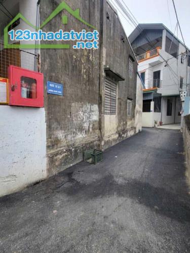 BÁNNHÀ,GIANG CHÍNH,ÍT TIỀN,NGÕ TRẢI NHỰA CÁCH Ô TÔ 30m , CHỈ 2.45 TỶ - 1