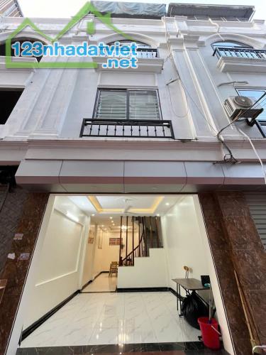 🏡 BÁN NHÀ MẶT ĐƯỜNG PHỤNG CHÂU, CHƯƠNG MỸ - NHÀ ĐẸP, VỊ TRÍ ĐẮC ĐỊA, GIÁ HỢP LÝ!