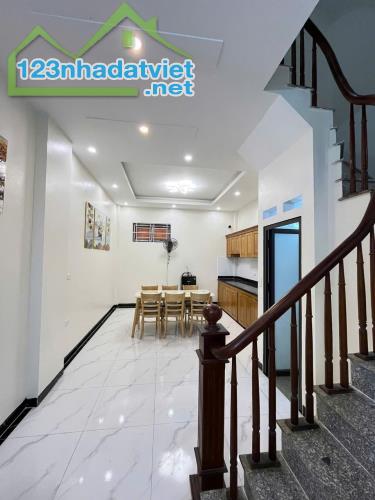 🏡 BÁN NHÀ MẶT ĐƯỜNG PHỤNG CHÂU, CHƯƠNG MỸ - NHÀ ĐẸP, VỊ TRÍ ĐẮC ĐỊA, GIÁ HỢP LÝ! - 3