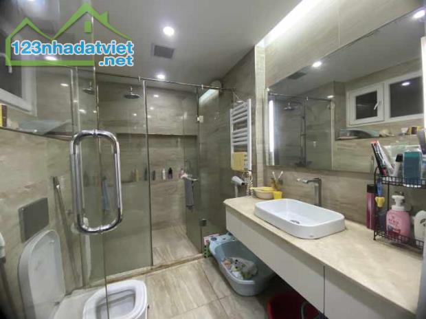 Chính chủ nhờ bán nhà Phùng Chí Kiên, Cầu Giấy 58m, 4T, vỉa hè Ô tô tránh nhỉnh 16 tỷ - 2