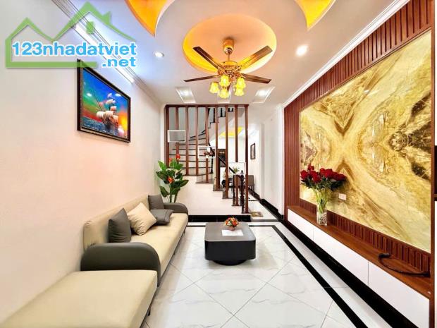 Bán nhà dân xây Khương Đình anh Xuân gần ô tô gần trường, chợ 31m2 nhỉnh 6 tỷ - 4