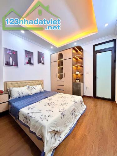 Bán nhà dân xây Khương Đình anh Xuân gần ô tô gần trường, chợ 31m2 nhỉnh 6 tỷ