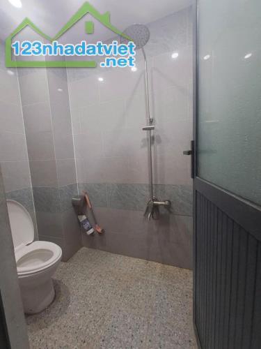 Bán nhanh nhà đẹp HXH 7m Thạnh Xuân, 100m2, T1L, 3PN, sân xe hơi 4Tỷ