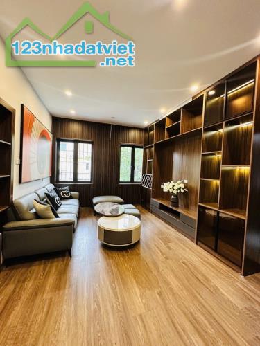 Bán Tập Thể NGUYỄN CÔNG TRỨ 90M2, 3.26 TỶ - DUPLEX - 03NGỦ - NGÕ Ô TÔ - HAI BÀ TRƯNG