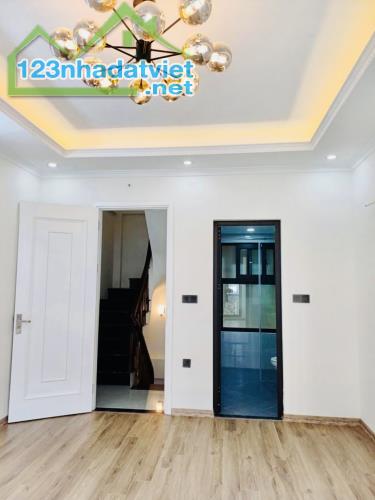 30M2, 5 TẦNG, 3.8MT, CHỈ NHỈNH 7 TỶ, MỚI TINH, XINH LUNG LINH CẦU GIẤY. - 4