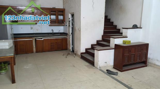 CHÍNH CHỦ BÁN NHÀ SỐ 10 NGÕ 57 TRUNG VĂN - PHÂN LÔ Ô TÔ TRÁNH:45M, 5T, MT 5.6M - 2