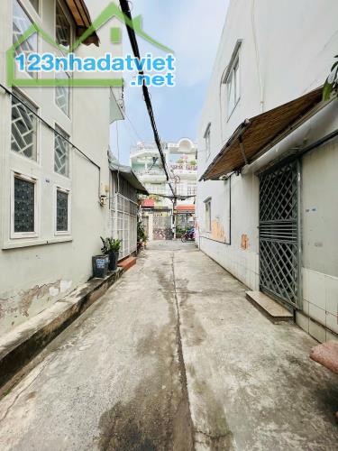 Bán nhà Đường số 4 p11 gò vấp 38m 2tầng giá 4 tỷ p11 gò vấp