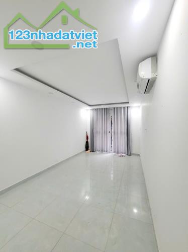 N229 - Nhà Bán Hẻm xe hơi , Nguyễn Hiền ,  4 tầng btct , 40m2,  Phường 4 Quận 3 giá 9 tỷ 5 - 1