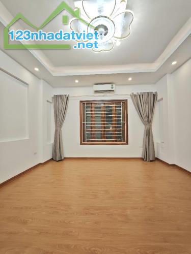 KHAI XUÂN NHÀ KIỀU MAI —40M2—5TẦNG—GIÁ NHỈNH 5.5TỶ - 1