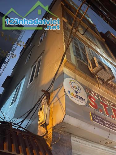 Bán nhà phố Nguyễn Trãi, Thanh Xuân, Dt 54m2 x 5 tầng. Lô góc, ô tô đỗ cửa. Lh: 0848863139 - 2