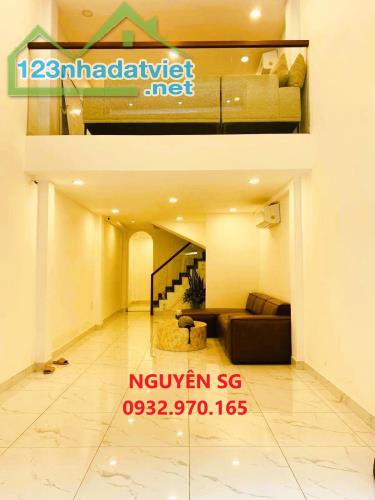 GIẢM 1 TỶ, 4 TẦNG x 49 M2, ÔTÔ VÔ NHÀ, DÒNG TIỀN 240 TRIỆU, KHU PL VIP HUỲNH VĂN BÁNH, PN. - 4