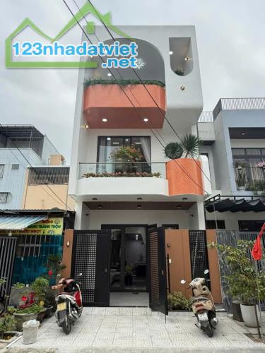 🔴💥Nhà 3 tầng Hoà Phú 3 ngay cạnh Khu E kim Long  - Đối diện UBND QUẬN - 4