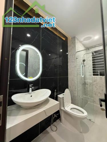 🔴💥Nhà 3 tầng Hoà Phú 3 ngay cạnh Khu E kim Long  - Đối diện UBND QUẬN - 2