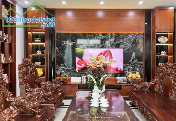 Bán biệt thự KĐT Dương Nội, 180m2, 3 tầng, 4 ngủ, chào 60 tỷ