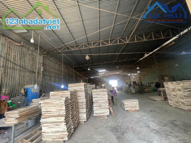 Bán Nhà Xưởng 10,000m2 Hố Nai , Trảng Bom Dong Nai gia chỉ 50 Tỉ - 2
