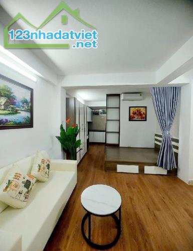 NHỈNH 16 TỶ - PHỐ PHÚ MỸ - LÊ ĐỨC THỌ 52M2 x 7T, CHDV THANG MÁY – NHÀ ĐẸP – Ô TÔ ĐỖ CỬA - 3