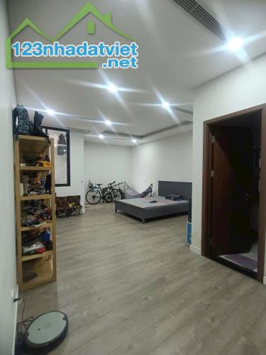 🏢 BÁN CĂN HỘ CHUNG CƯ NGOẠI GIAO ĐOÀN - 228M² - TẦNG 27 - 20.6 TỶ - 3