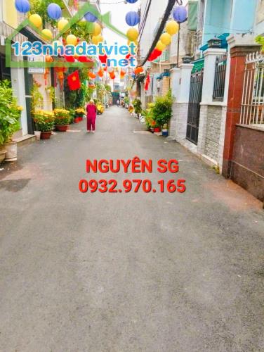 SIÊU HIẾM - 5 TẦNG - DT 78 M2 (4,2 x 18) - HẺM 5M - ÔTÔ VÀO NHÀ - BÙI HỮU NGHĨA - GIÁP Q.1