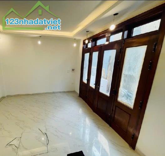BÁN NHÀ 6 TẦNG PHỐ CHU HUY MÂN – TRUNG TÂM LONG BIÊN – GIÁ CHƯA ĐẾN 5 TỶ - 3