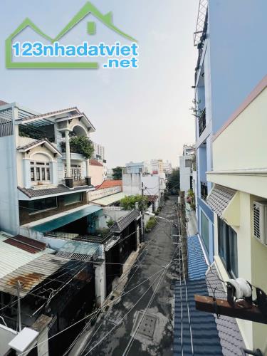 KHÁCH ƠI - BÁN NHÀ HXH TÂN SƠN NHÌ 48M2 4 TẦNG CHỦ TỰ XÂY Ở GIÁ RẺ - 4