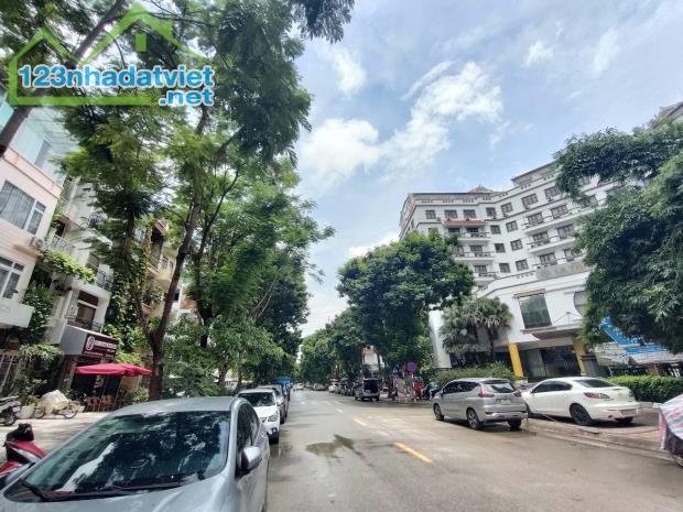 Bán Nhà Mặt Phố Vạn Phúc Ba Đình 153m2T MT10m Vỉa Hè KHỦNG 60 Tỷ Vạn Phúc. Lh Quyết. - 4