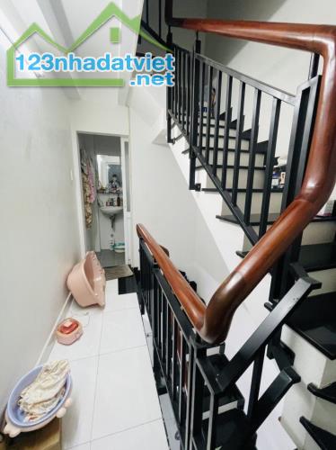 ĐƯỜNG BÌNH QUỚI - BÌNH THẠNH, 4 TẦNG, 2 PN LỚN, 3 WC, GIÁ NHỈNH 3 TỶ - 2