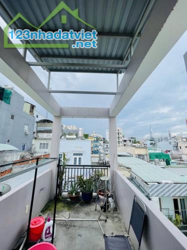 ĐƯỜNG BÌNH QUỚI - BÌNH THẠNH, 4 TẦNG, 2 PN LỚN, 3 WC, GIÁ NHỈNH 3 TỶ - 3