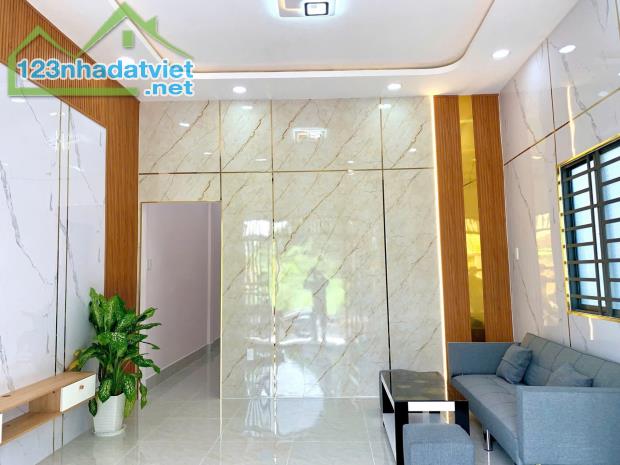 Bán nhà giá cực tốt ở Tân Hiệp 6 Hóc Môn 4,5x13 ( 56m2 ) 600 TRIỆU, Sổ hồng riêng - 1