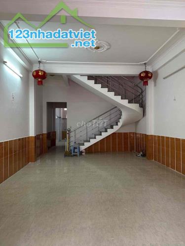 Bán nhà 2.5 tầng mt Kỳ Đồng, Gần Chợ, Q Thanh Khê, DT 100m2, giá 7 tỷ 7