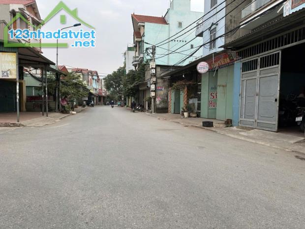 💥💥💥 SIÊU HIẾM CHỈ HƠN 2 TỶ CÓ NGAY LÔ ĐẤT TRỤC ĐƯỜNG 3 🚘🚘🚘 Ô TÔ TRÁNH PHÓNG   👉 TRỤ - 1