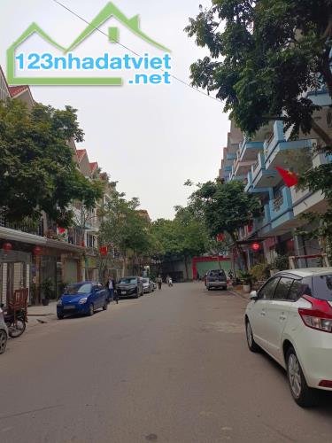 Bán Nhà Riêng La Khê, quận Hà Đông 61m2, 4 Tầng, Giá 17 tỷ - 5