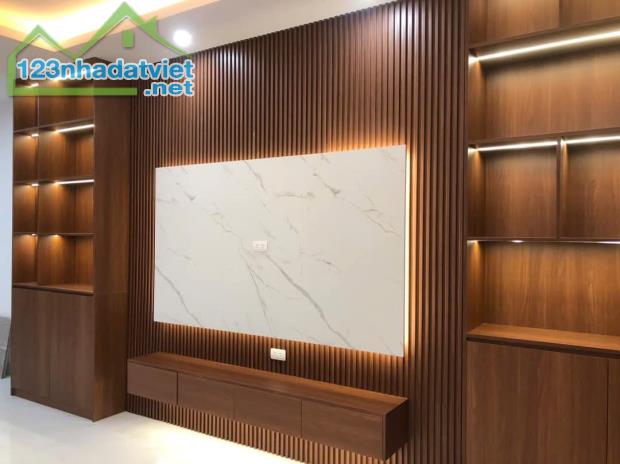 NHÀ ĐẸP ĐẠI MỖ 6TẦNG THANG MÁY. 52M. MT 4M. 8.5 TỶ. ĐANG CẦN BÁN. TỪ LIÊM.