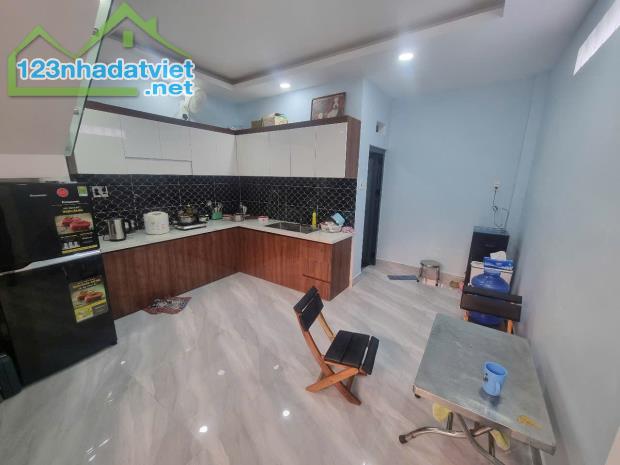 💥 Bán nhà TL47 Q12   ✅ Diện tích: 53m (4.3x12.3) giá 4.7 tỷ   ✅ kết cấu : 1trệt,lửng , 1l - 1
