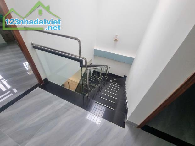 💥 Bán nhà TL47 Q12   ✅ Diện tích: 53m (4.3x12.3) giá 4.7 tỷ   ✅ kết cấu : 1trệt,lửng , 1l - 2