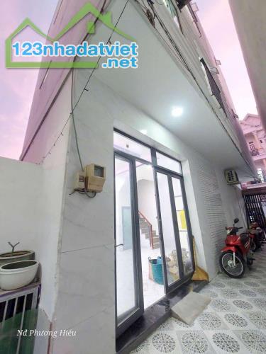 Nhà hẻm 71 Đào Tông Nguyên (Kho C) thông qua SGM, Thị Trấn Nhà Bè