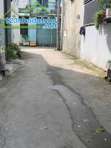 GẦN 100m2 - CHỈ 4.2 TỶ - HIỆP THÀNH Q12 - VF3 VÀO NHÀ - HẺM THÔNG - C4 Ở NGAY - 3