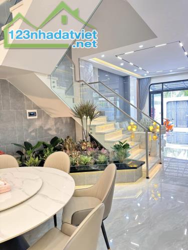 Bán nhà ngõ 89 Tứ Liên, 40m2, 5 tầng thang máy, sổ chính chủ chỉ 6.4 tỷ - 2