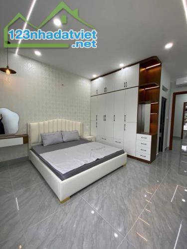 TRƯỜNG CHINH - TÂN THỚI NHẤT - 6 TẦNG - THANG MÁY - Ô TÔ NGỦ - 4X18 - NHỈNH 8 TỶ - 3