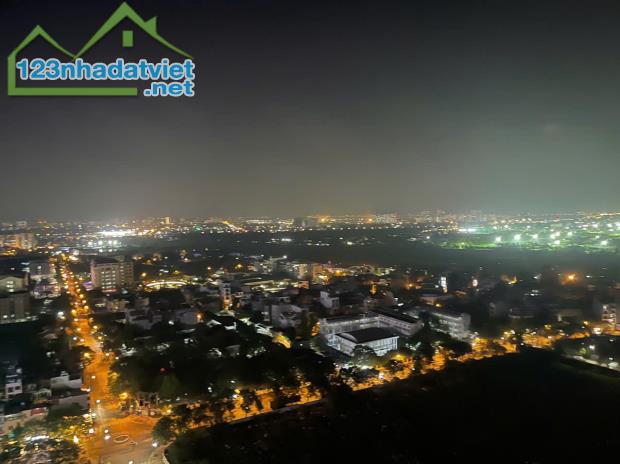 Cho thuê căn hộ cc tại HC Golden City 120m2 full đồ 3pn 2wc giá 25tr