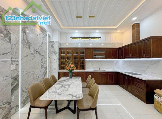 Bán Nhà Mặt Tiền Hẻm 1 Sẹc Nguyễn Thị Thập,Q7-5x12m,3L,4Pn+Full NTCC-9.27 Tỷ. - 5