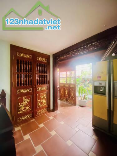 BÁN NHÀ HOÀNG QUỐC VIỆT PHÂN LÔ, Ô TÔ - 88m2, 5T, MT5.7m Giá chỉ 17.5 tỷ. - 4