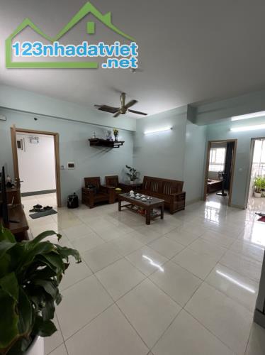 Chính chủ bán căn hộ 70m² đầu hồi view thoáng, full nội thất tại KĐT Thanh Hà Cienco 5